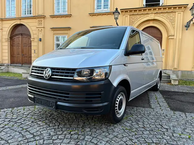 Volkswagen T6 Kasten LR HK 2,0 TDI BMT Parkpilot Komfortsi...