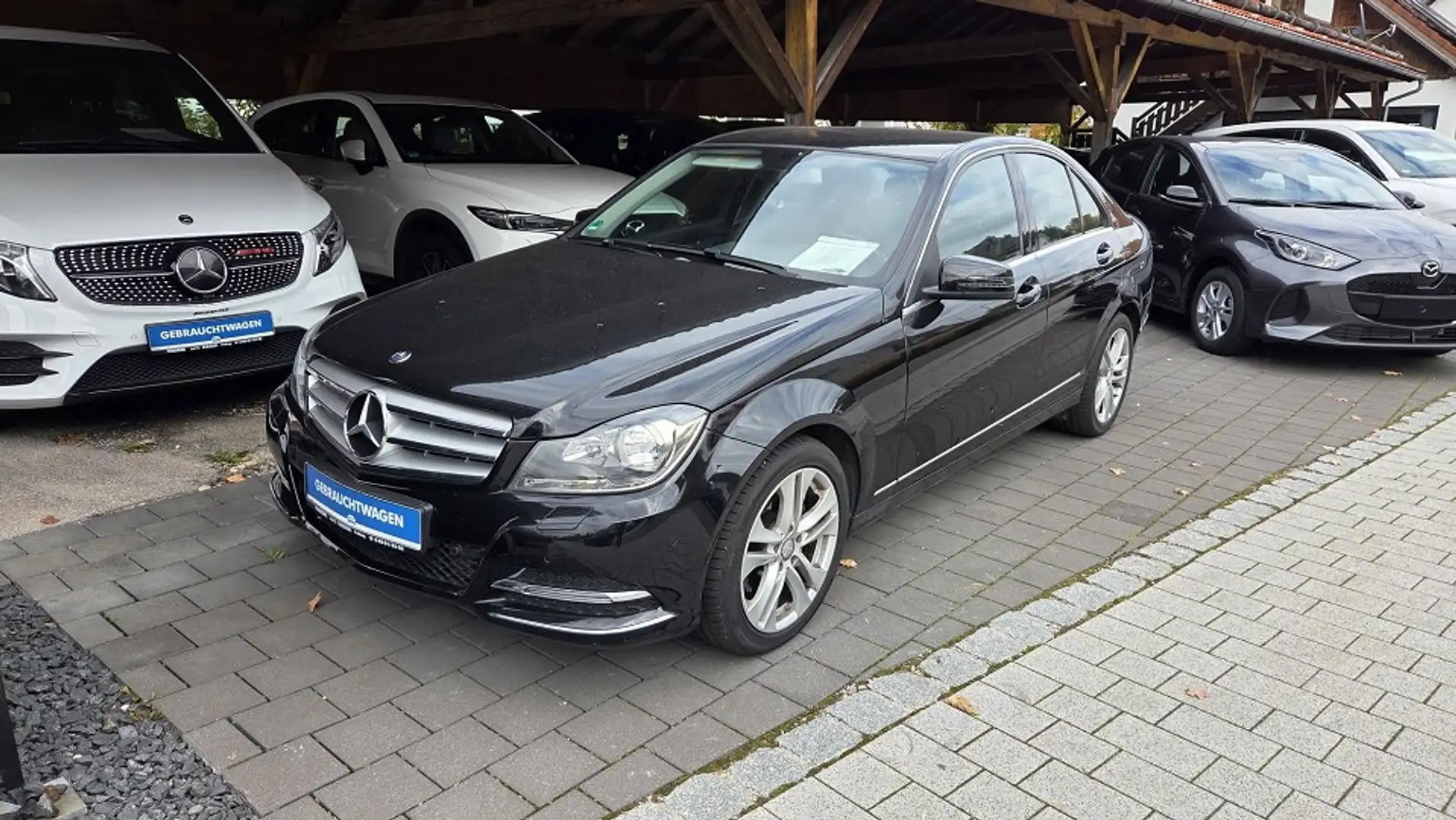 Mercedes-Benz C 180 Avantgarde Schwarz - 1