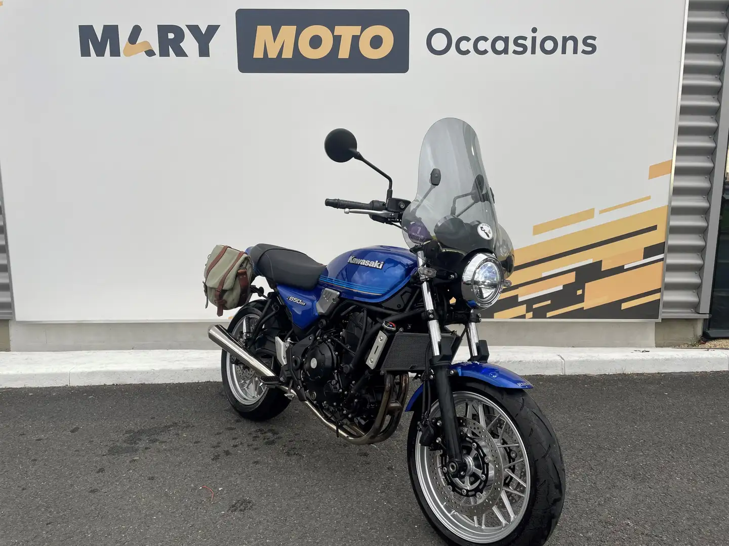 Kawasaki Z 650 RS Kék - 2