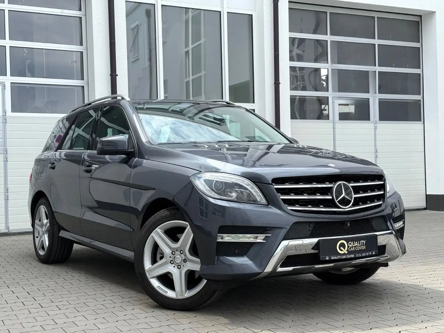 Mercedes-Benz ML 350 CDI AMG *VOLL**MASSAGE*TV*SOFTCLOSE*SOUND Grigio - 1