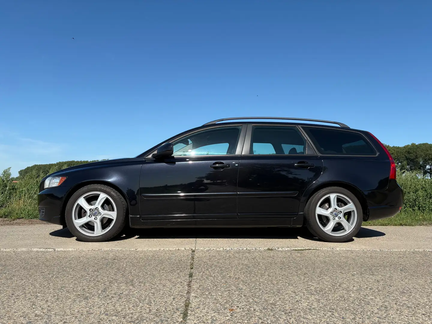 Volvo V50 V50 1.6D DPF DRIVe Start/Stop Momentum Black - 2
