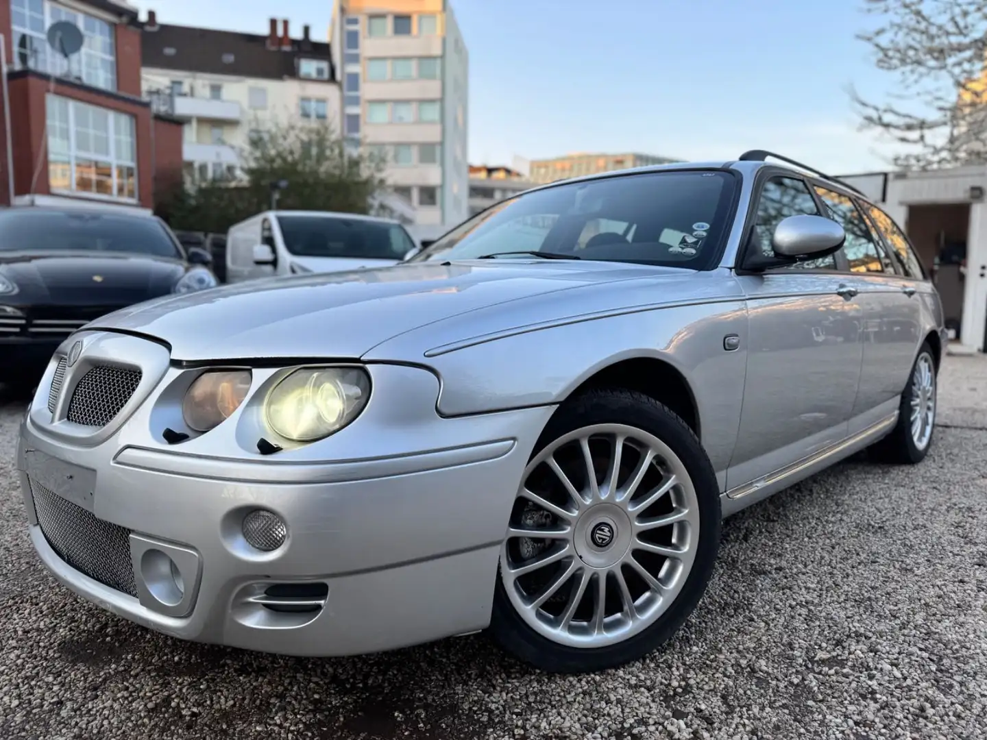 MG ZT MG ZT -T 190 M1*SPORT*/KLIMA/XENON/SHZ/AHK Argent - 1