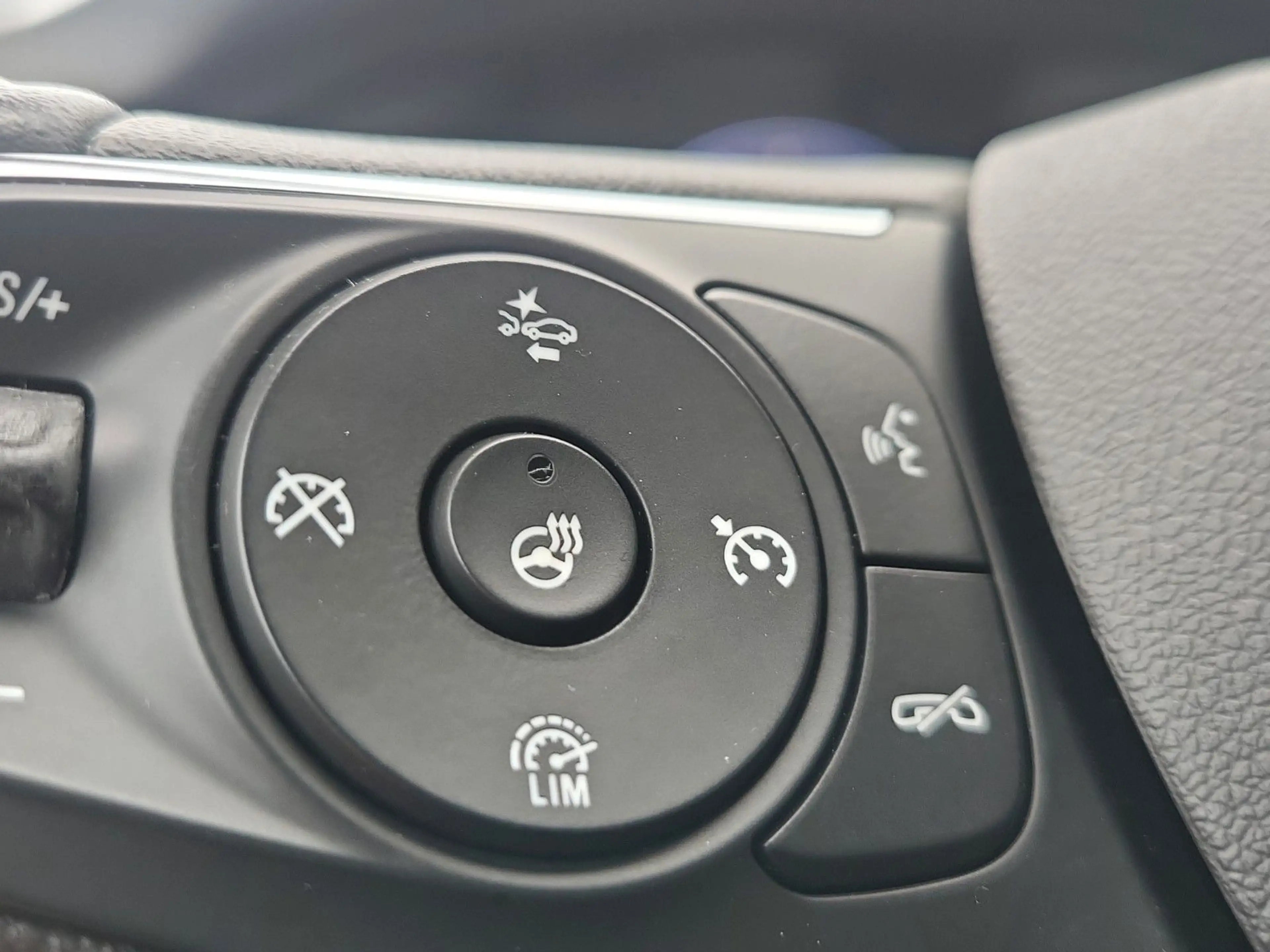 Opel Insignia B ST "Elegance" 1Hand/Voll-LED/Navi/DAB — photo 13