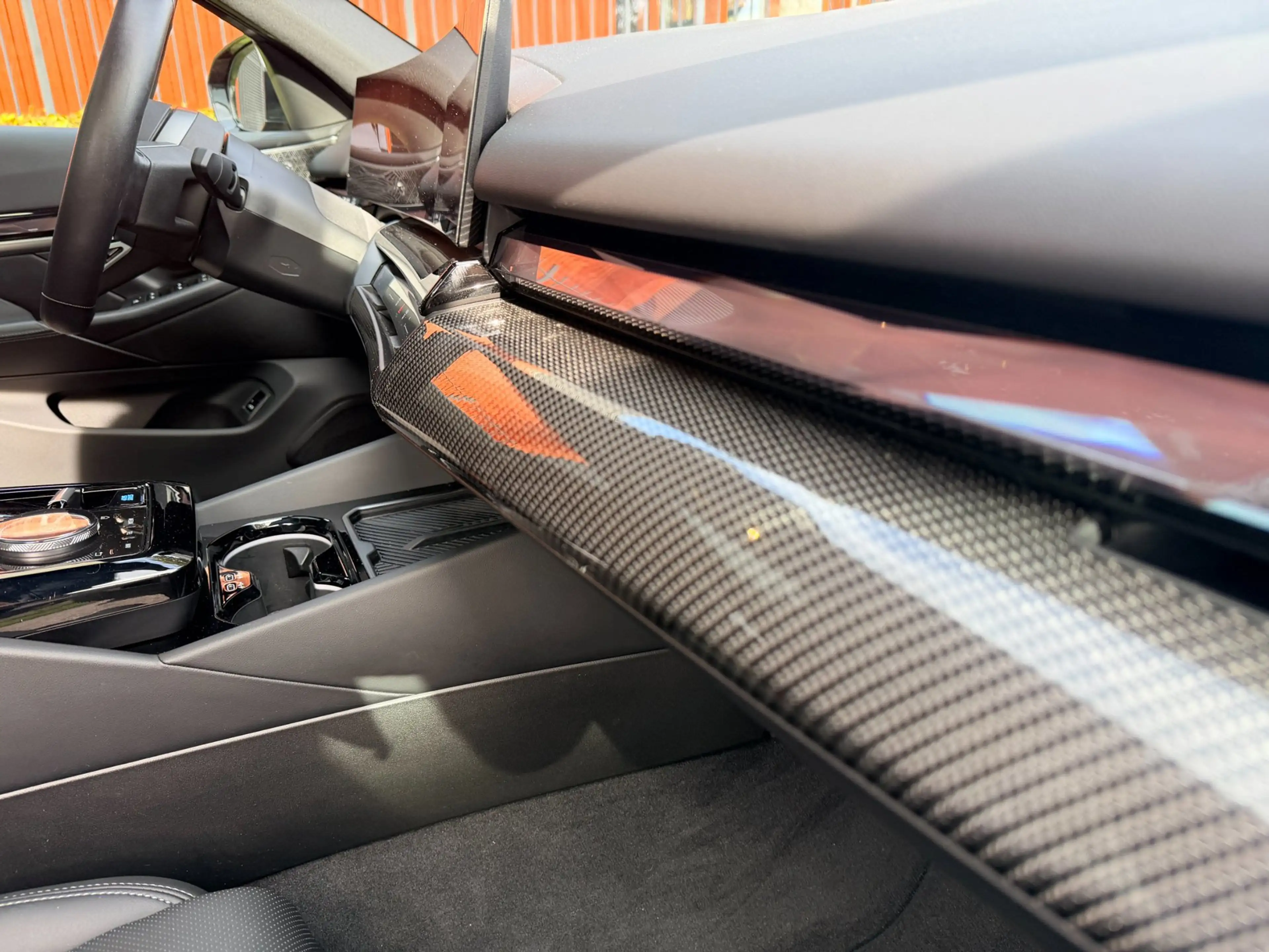 BMW i5 Touring EDrive40 M-Sport PRO, B&W, panorama, trekh — photo 23