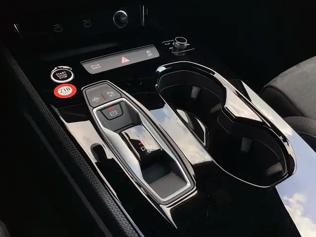 Audi A5 view 11