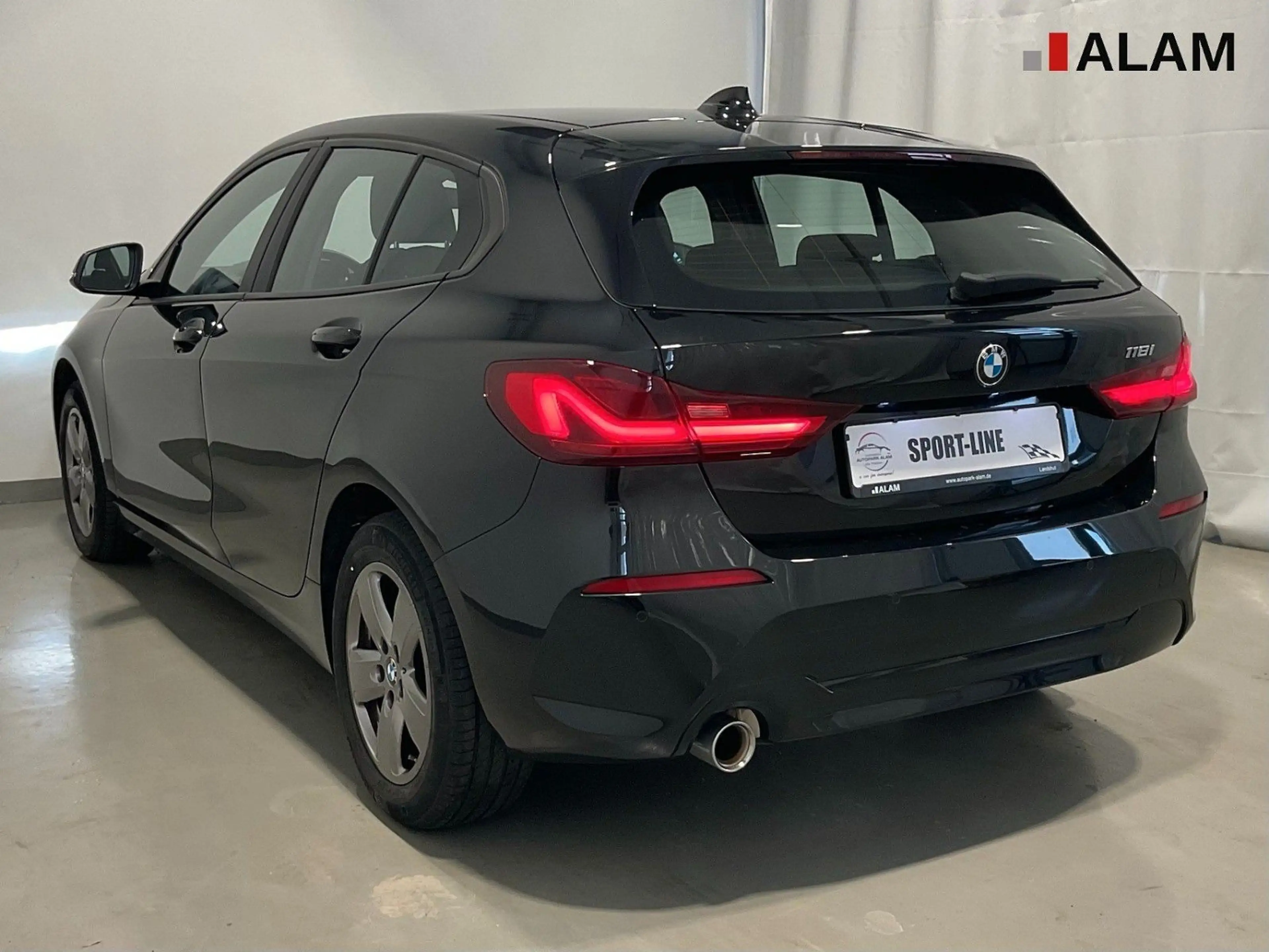 BMW 118 i Lim. Advantage Alu Klima Lane PDC Temp ViCo — photo 3
