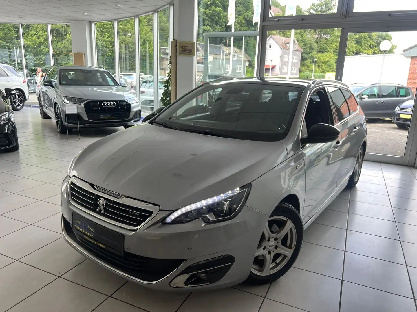 Peugeot 308 SW Allure Gris - 1