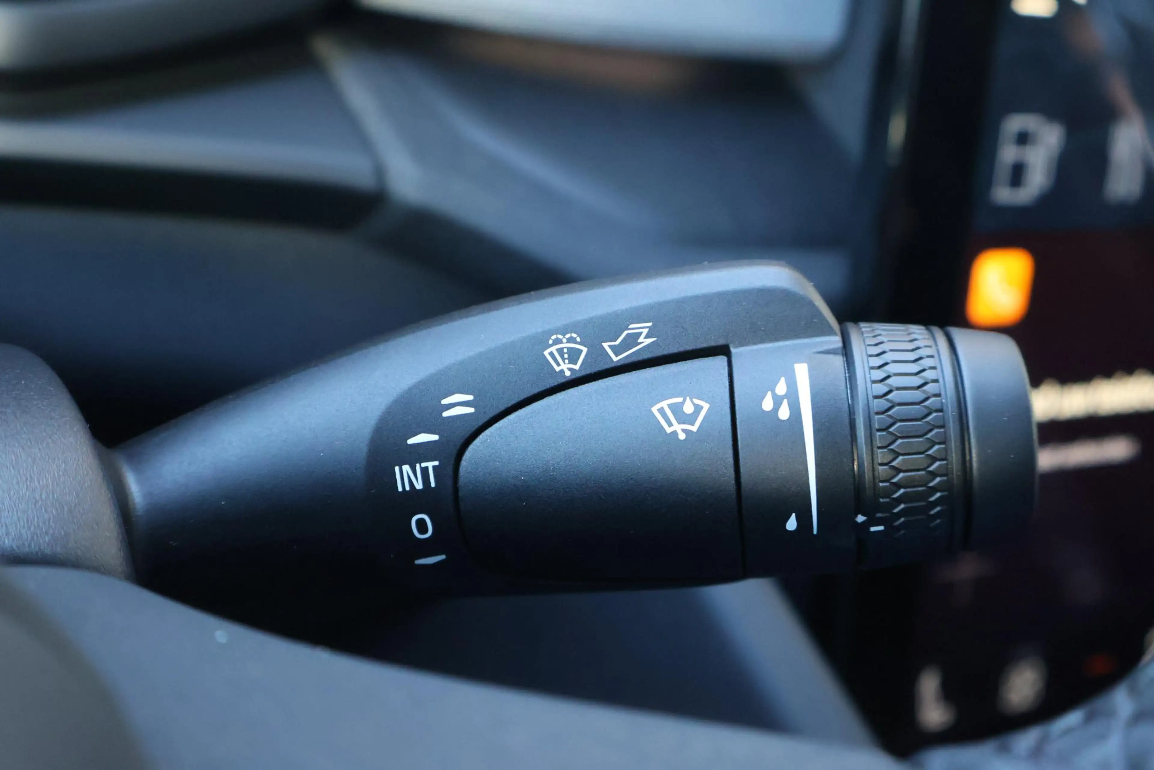 Polestar 2 Long Range Single Motor Prime 82 kWh Harman/KArdon — photo 14
