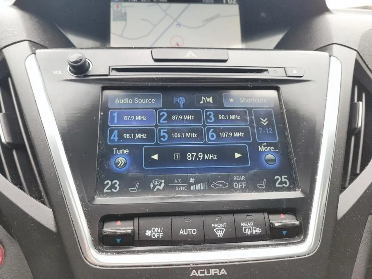 Acura MDX снимка Acura MDX