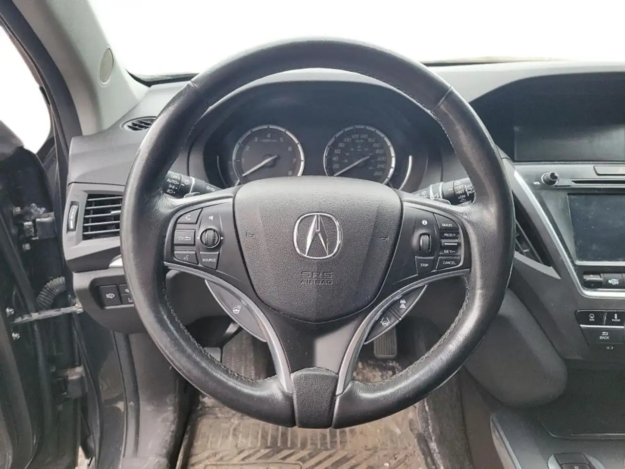 Acura MDX снимка Acura MDX