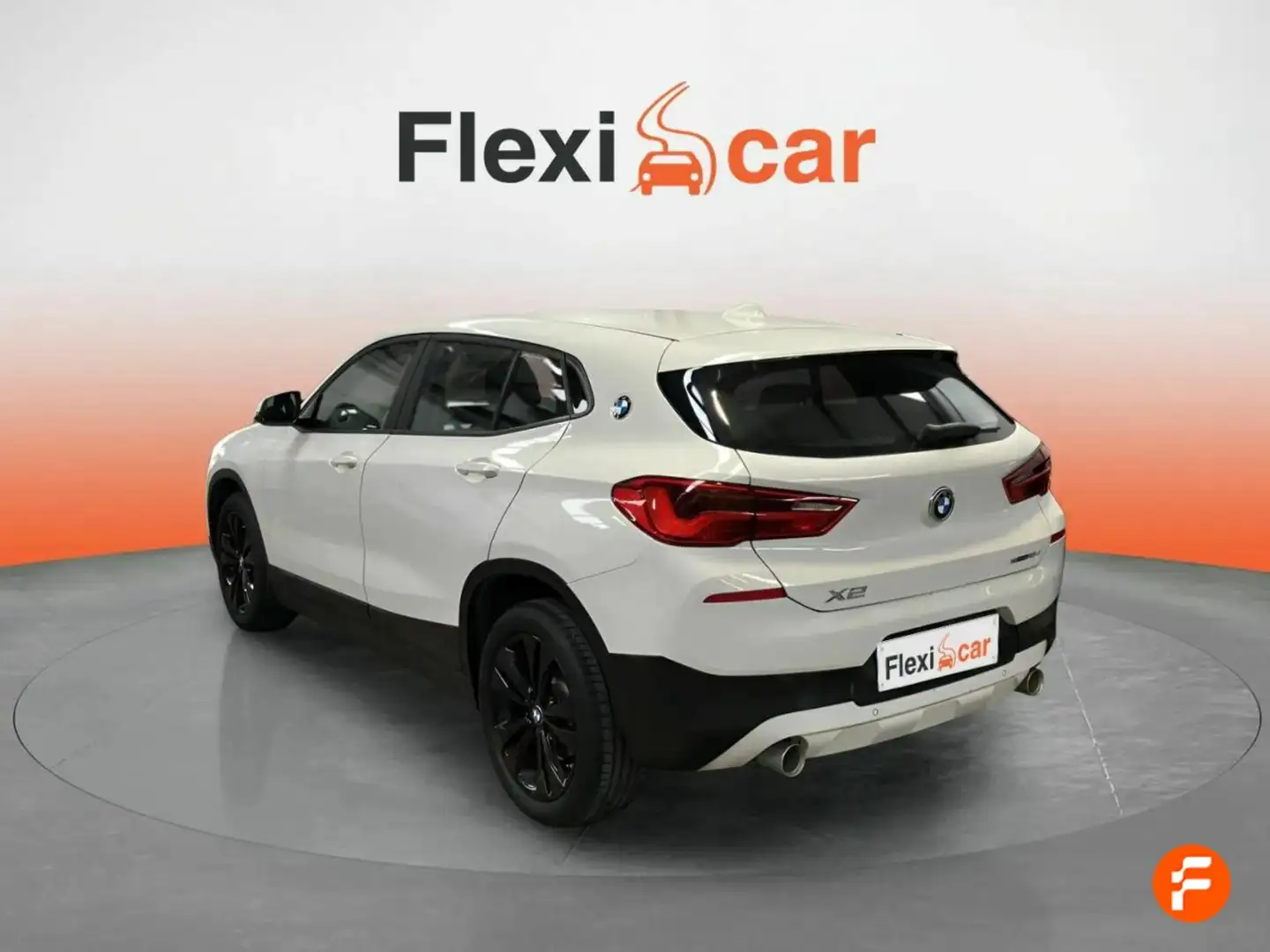 BMW X2 sDrive 18dA Blanco - 2