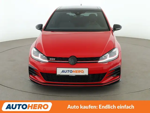 Volkswagen Golf view 9