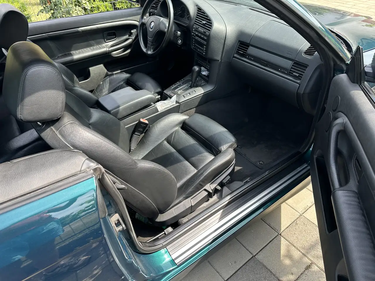 BMW 328i, foto 6