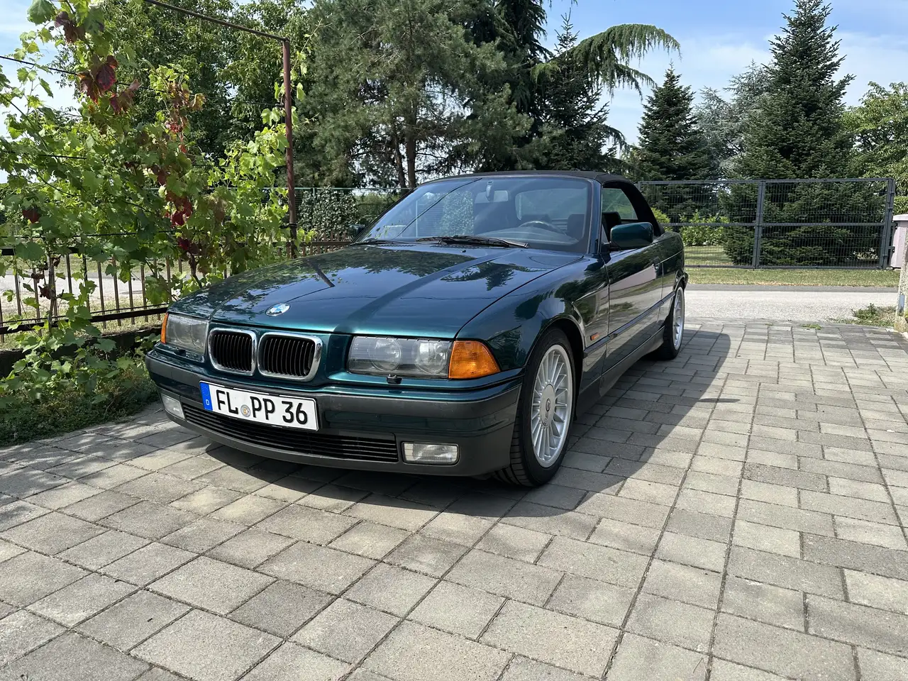 BMW 328i, foto 1