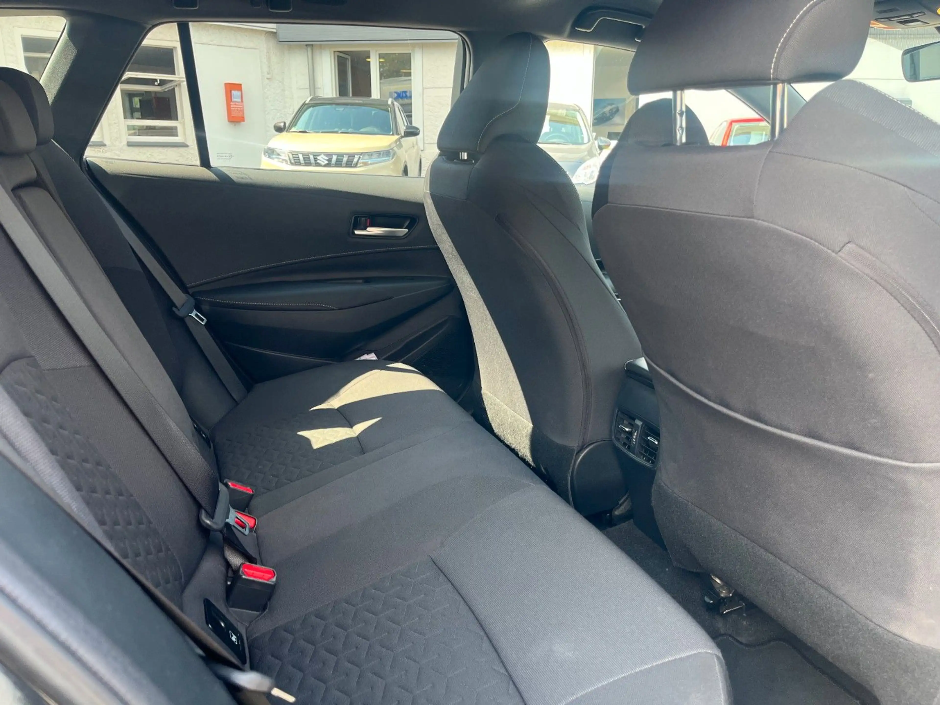 Suzuki Swace 1.8 Hybrid Comfort+ CVT /Kamera/LED — photo 14