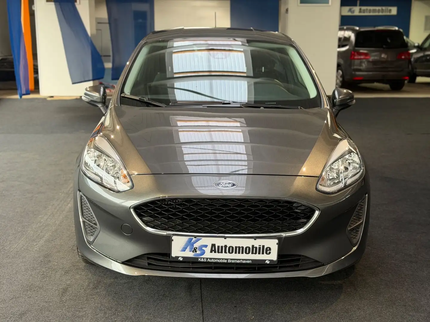 Ford Fiesta Trend*AUTOMATIK*9TKM*TEMPO*KLIMA Gris - 2