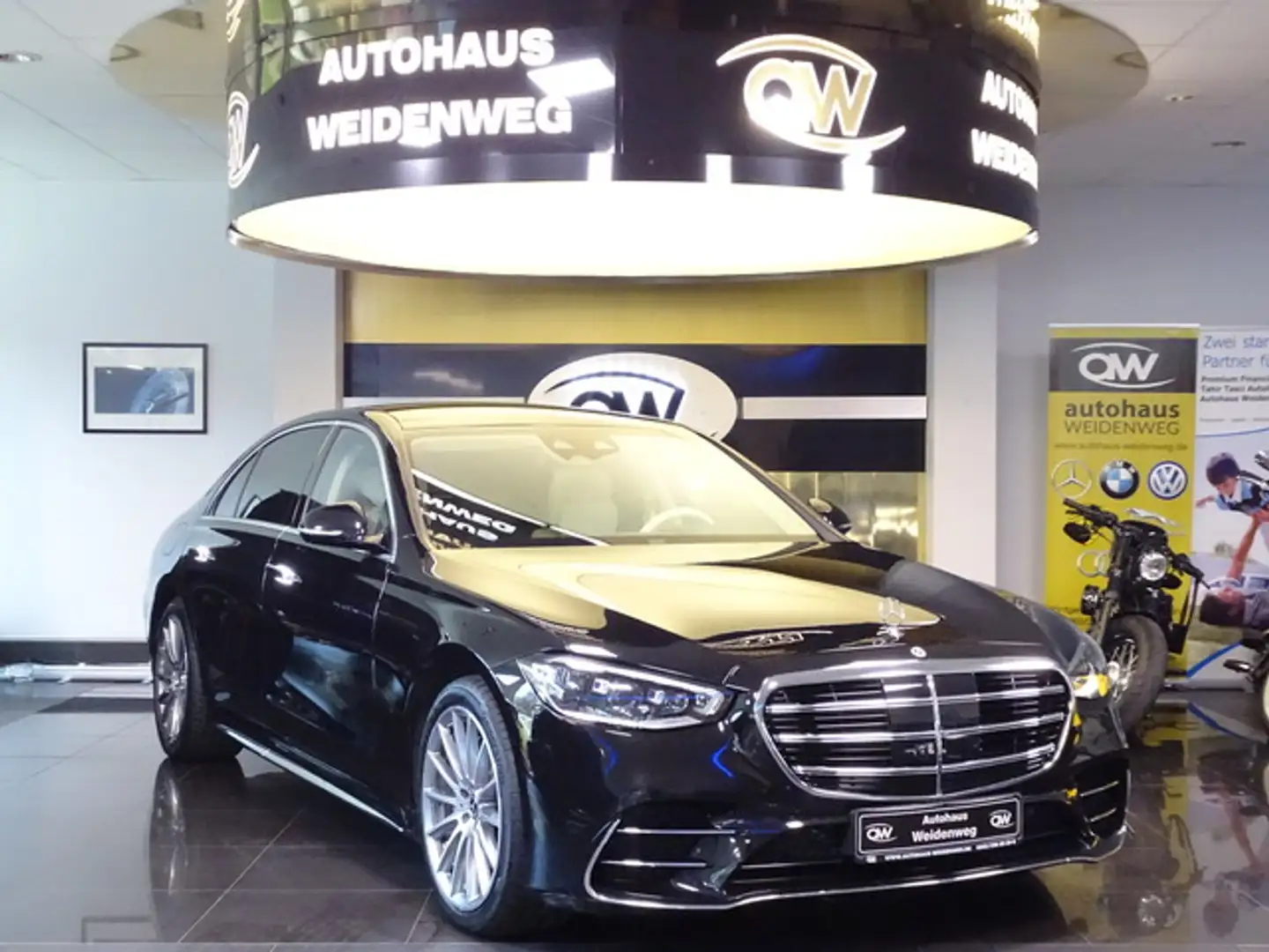 Mercedes-Benz S 580 e L AMG 4M Pano Chauf LederExcluv 360 Burm Noir - 1
