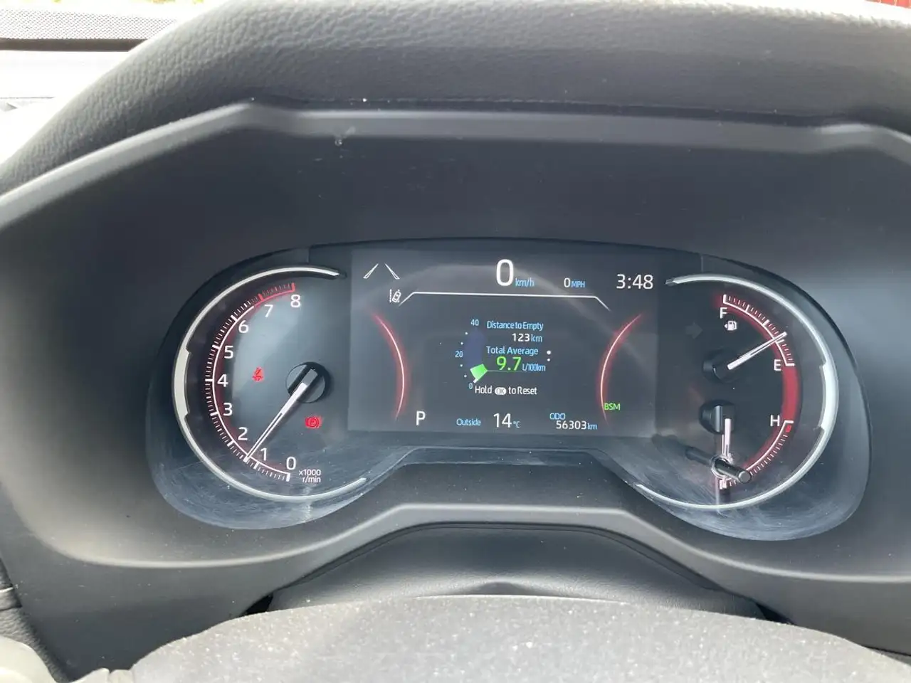 Toyota RAV 4 снимка Toyota RAV 4