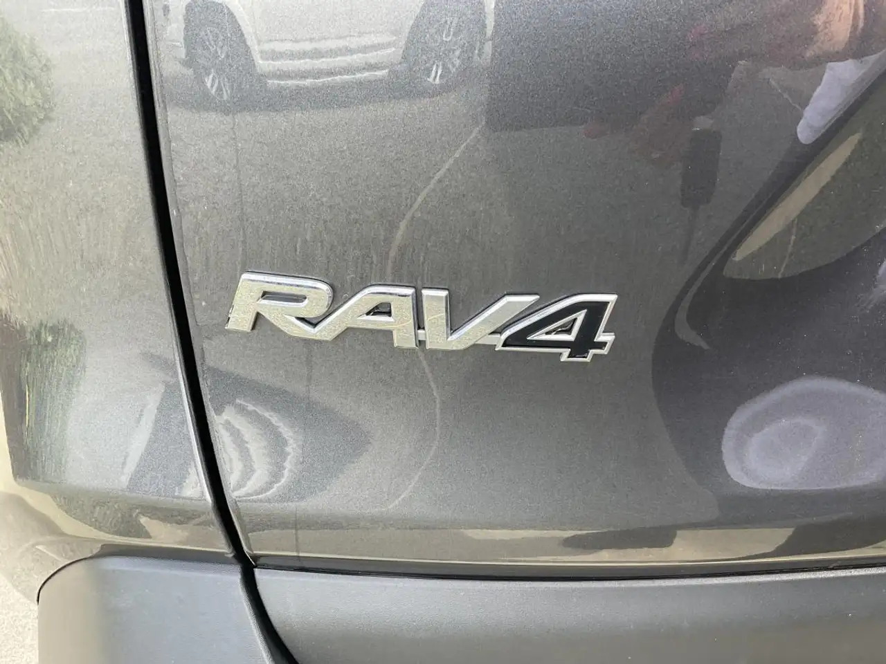 Toyota RAV 4 снимка Toyota RAV 4