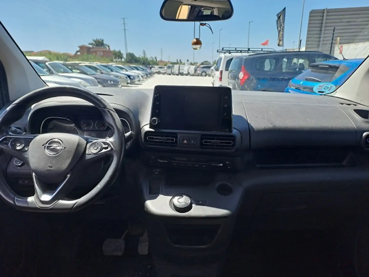 Opel Combo Life 1.5TD S/S Innovation L AT8 130 Bruin - 2