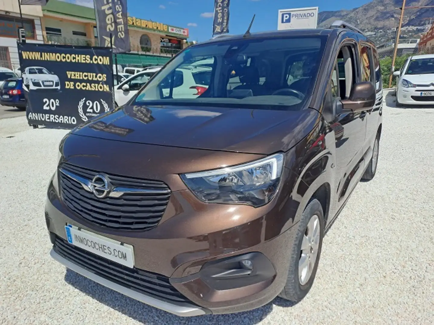 Opel Combo Life 1.5TD S/S Innovation L AT8 130 Bruin - 1