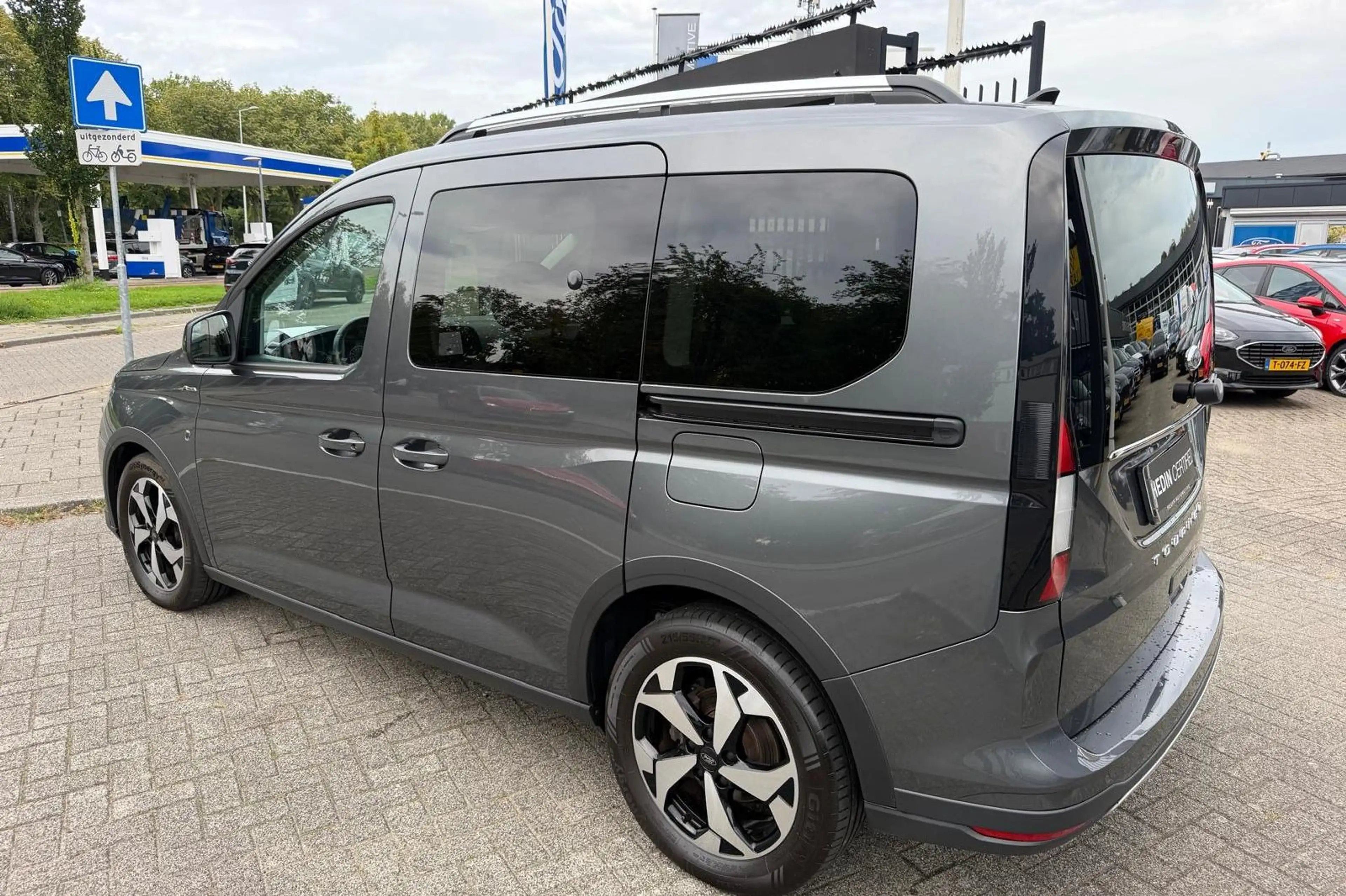 Ford Tourneo Connect Active 1.5 Automaat | 7-Zitplaatsen | Panoramadak — photo 3