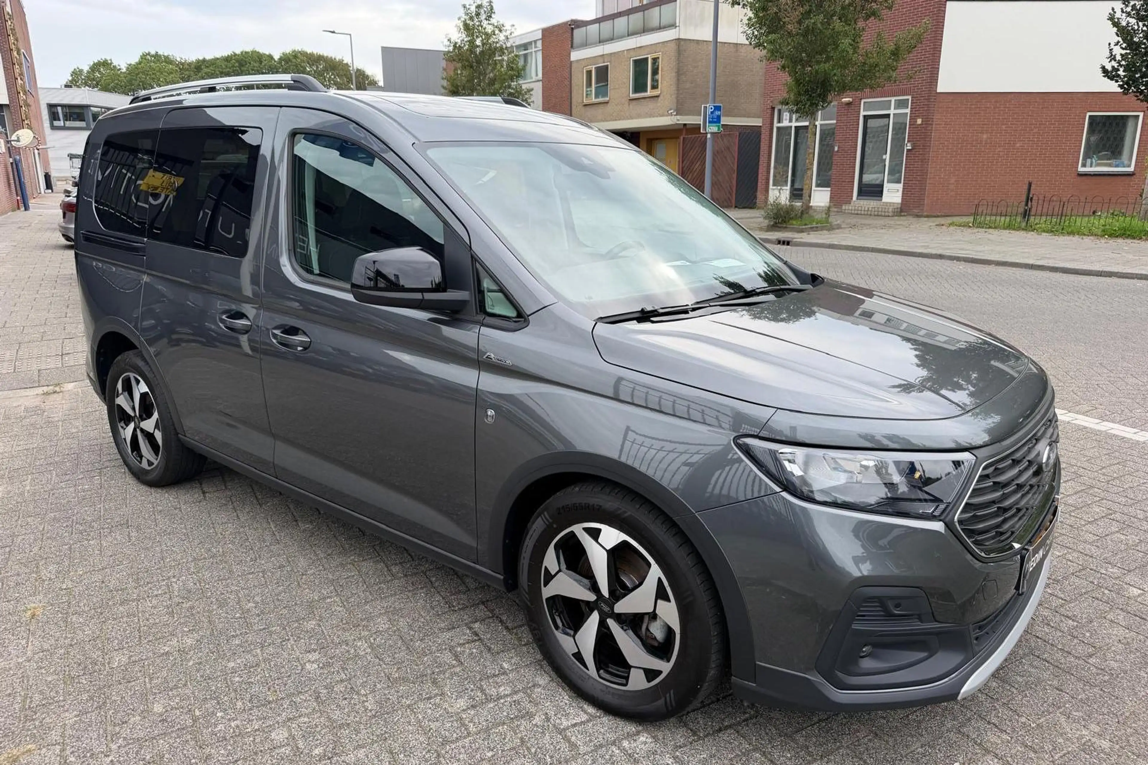 Ford Tourneo Connect Active 1.5 Automaat | 7-Zitplaatsen | Panoramadak — photo 4
