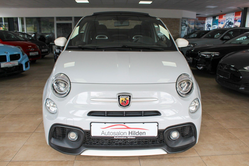 Abarth 595C Cabrio ESTETICO Navi PDC 1.Hand Top! — photo 2