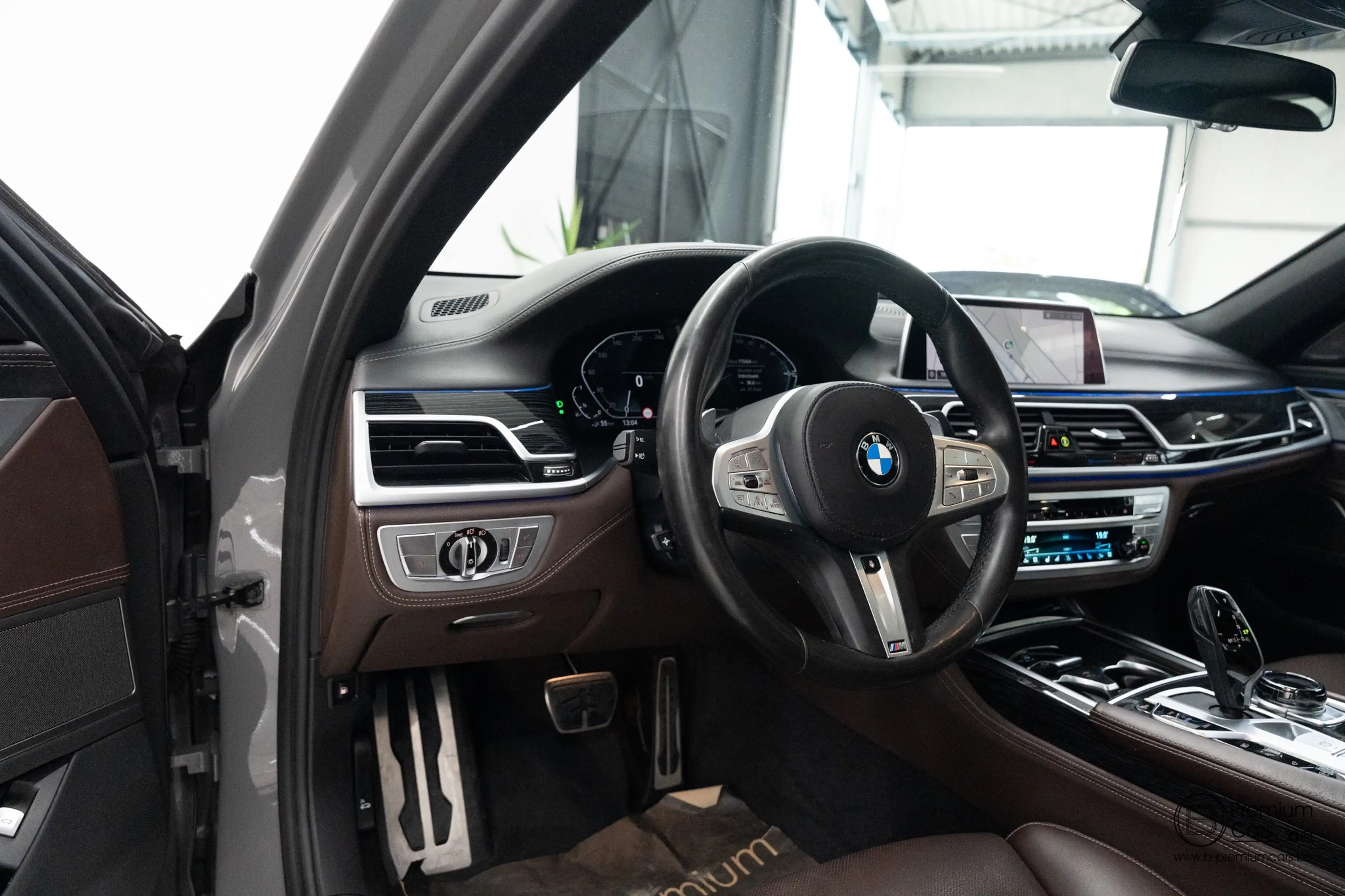 BMW 745 e M pack Individual/FULL OPTIONS!/Laser/ACC/360°/ — photo 9