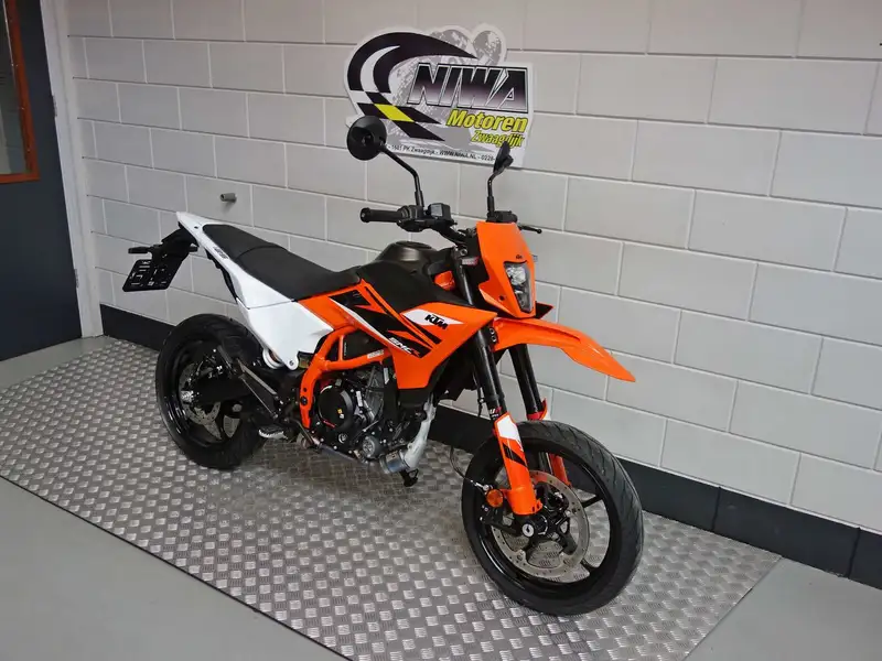 KTM 125 SMC R - foto 2
