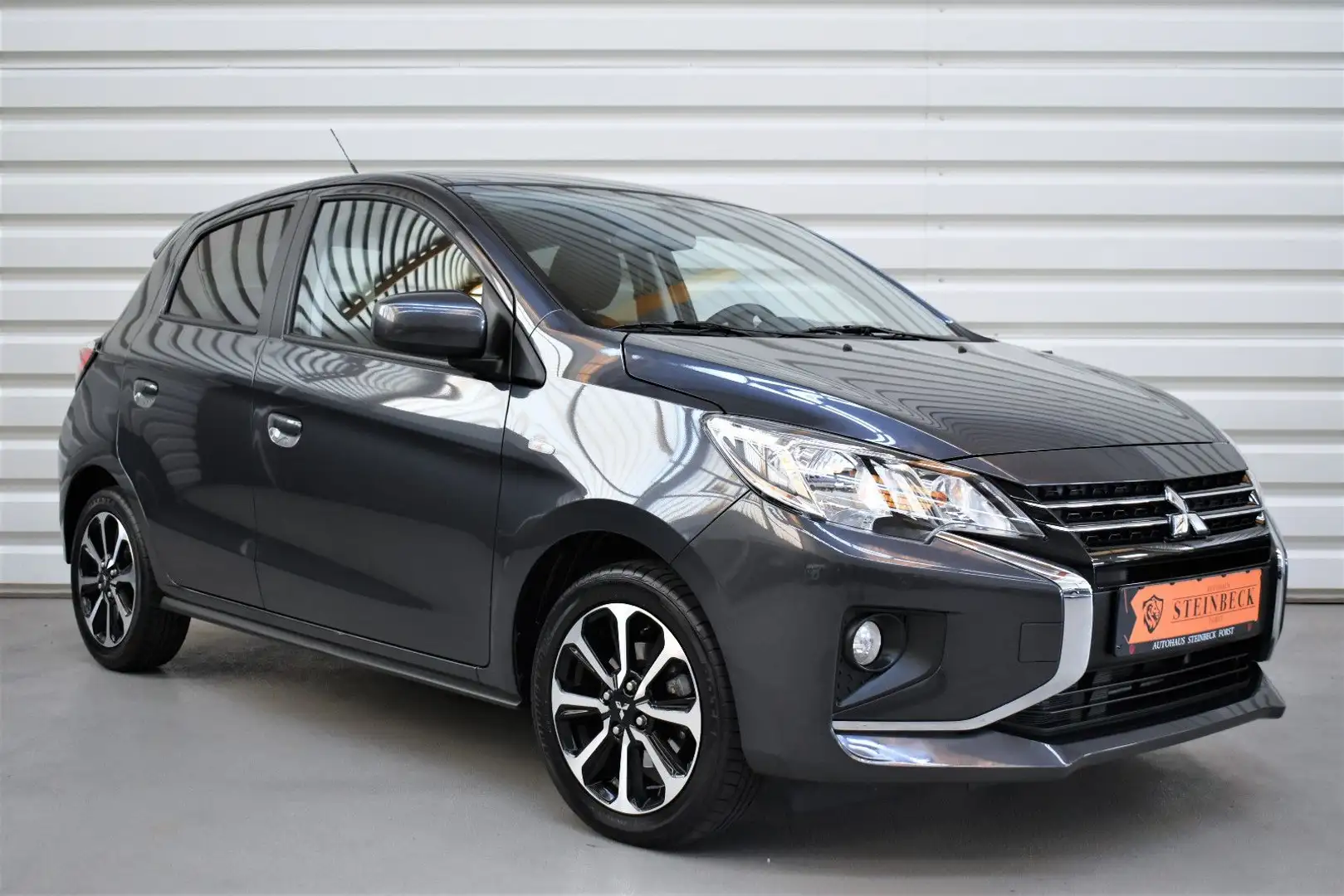 Mitsubishi Space Star Select+Automatik+SHZ+Kamera+11.300KM Gris - 1
