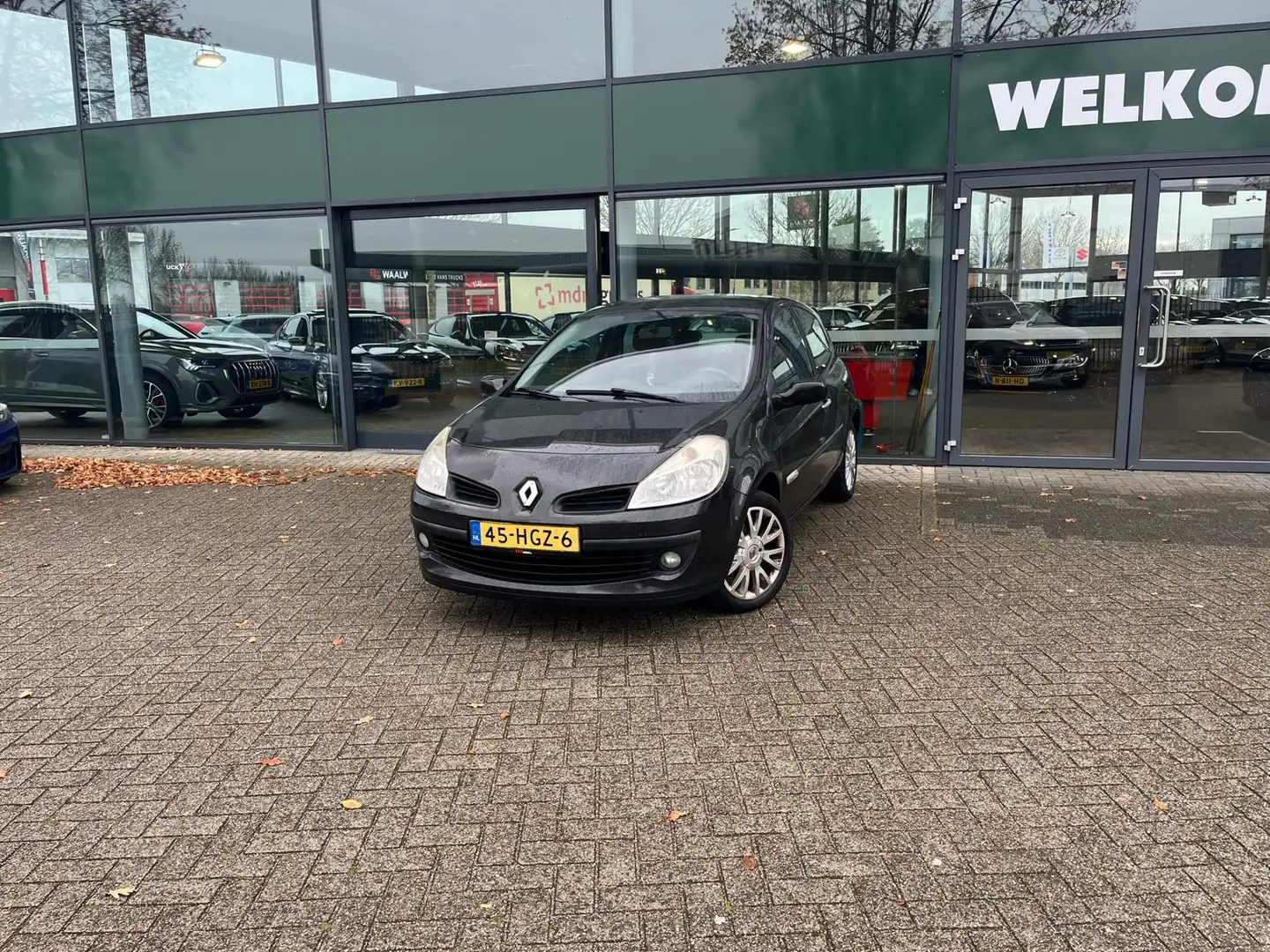 Renault Clio 1.2 TCE Special Rip Curl (Airco, Trekhaak, Inruilk Noir - 1