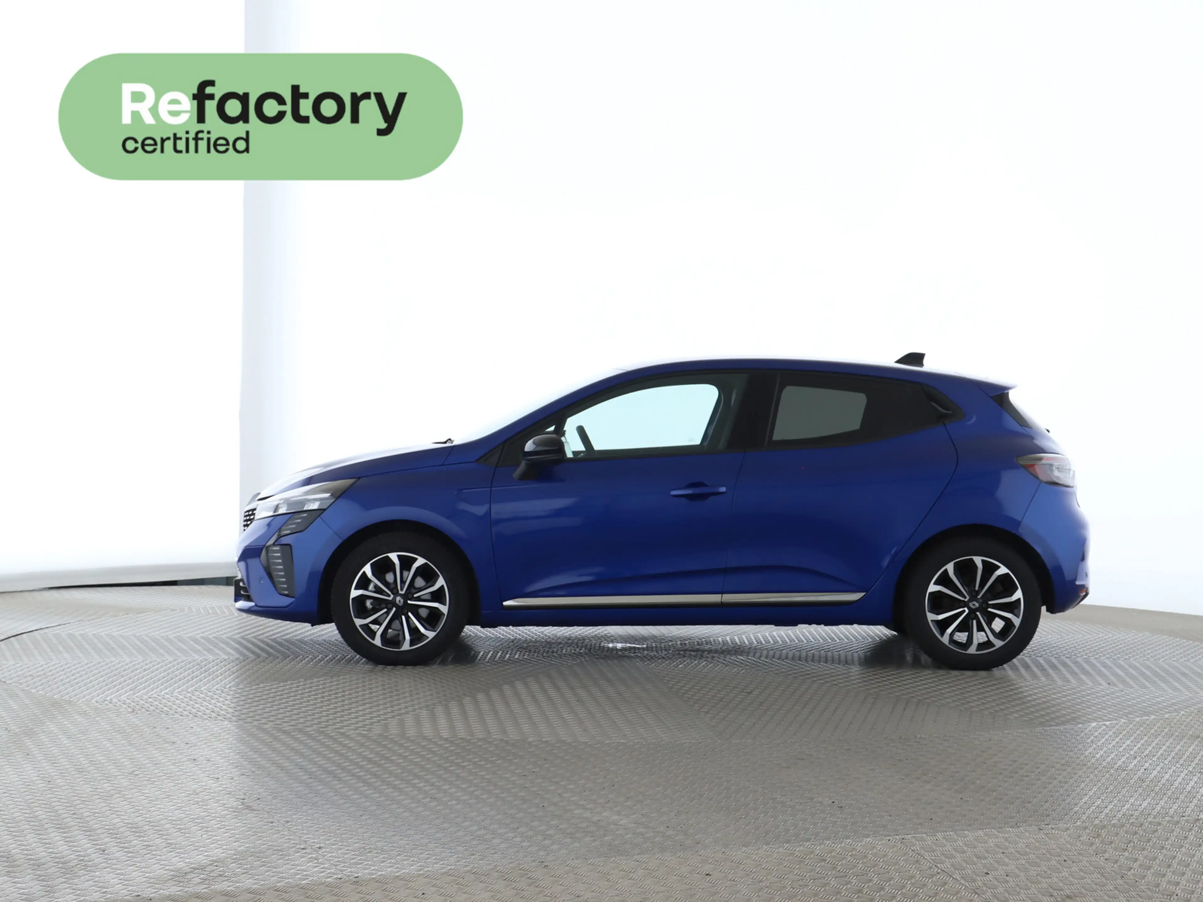 Renault Clio 1.6 E-TECH Hybrid 145 Techno — photo 8