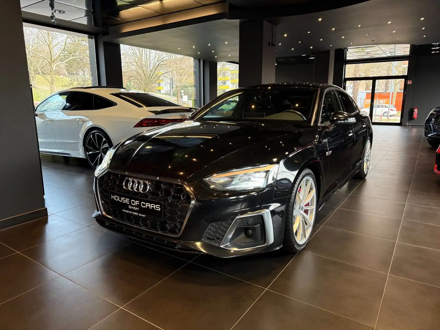 Audi A5 Sportback 40 TDI S-Line*Kamera Zwart - 1