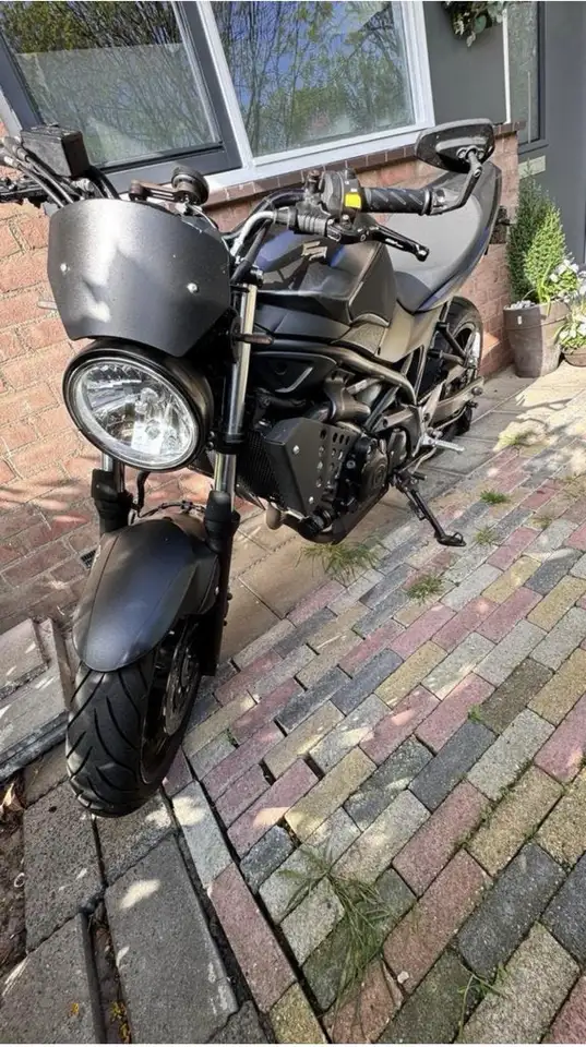 Suzuki SV 650