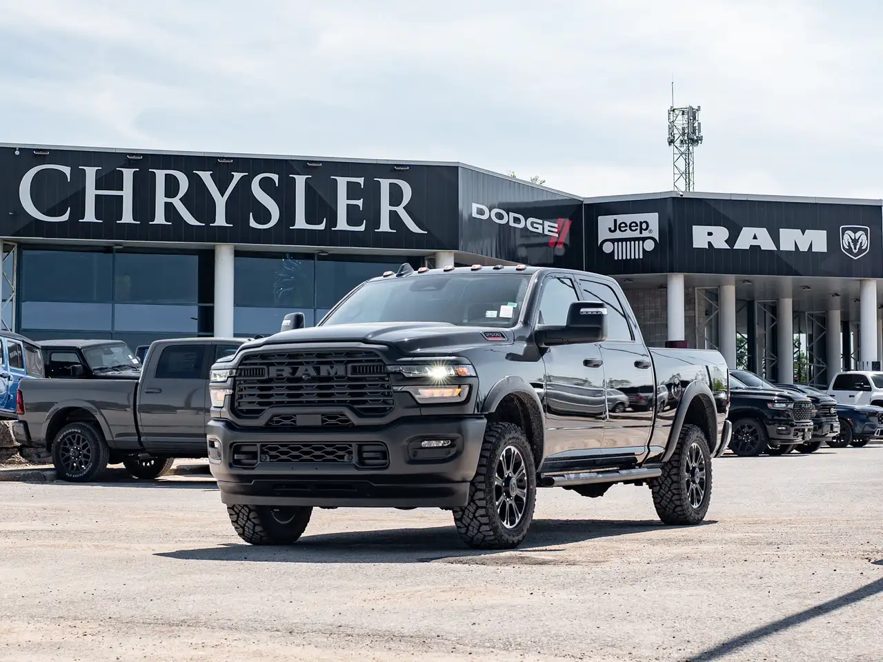 RAM 2500 снимка RAM 2500