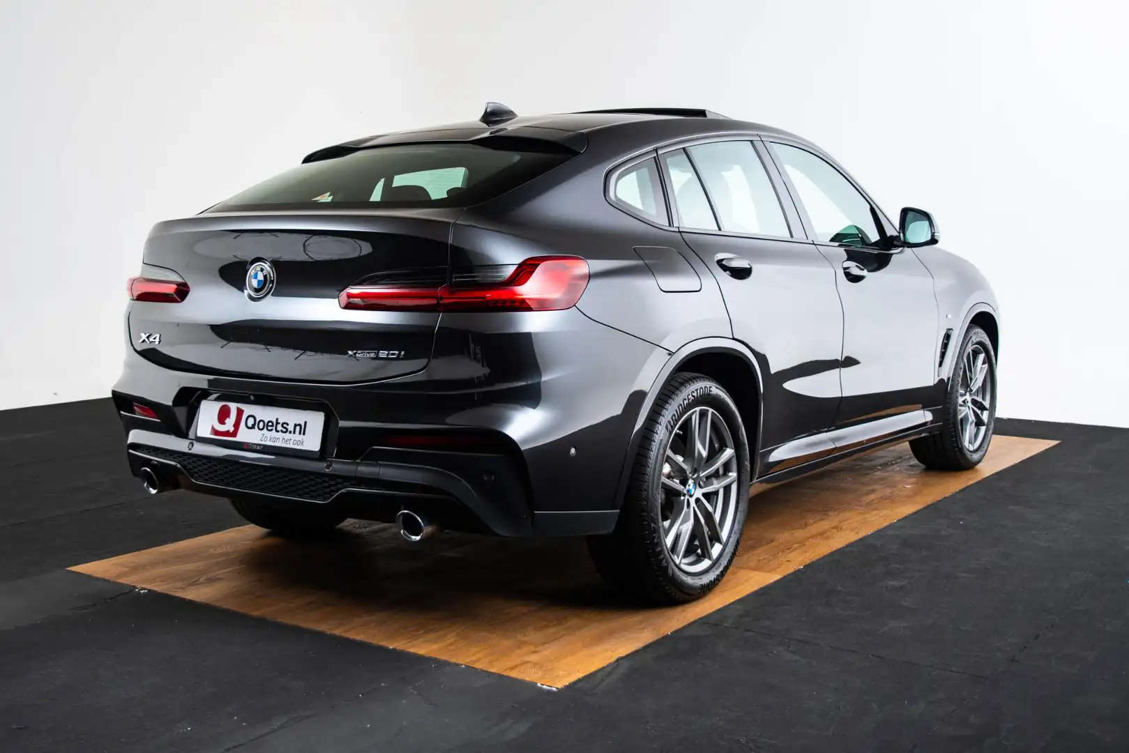 BMW X4 xDrive20i High Executive M-sport - Panoramadak - M Grijs - 2