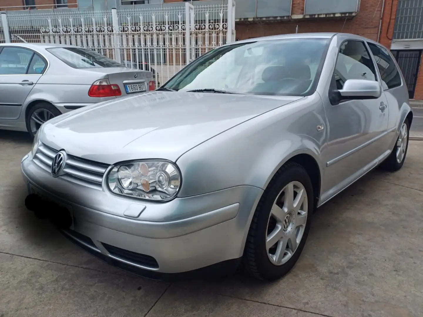 Volkswagen Golf 2.8 V6 Highline 4Motion Plateado - 1