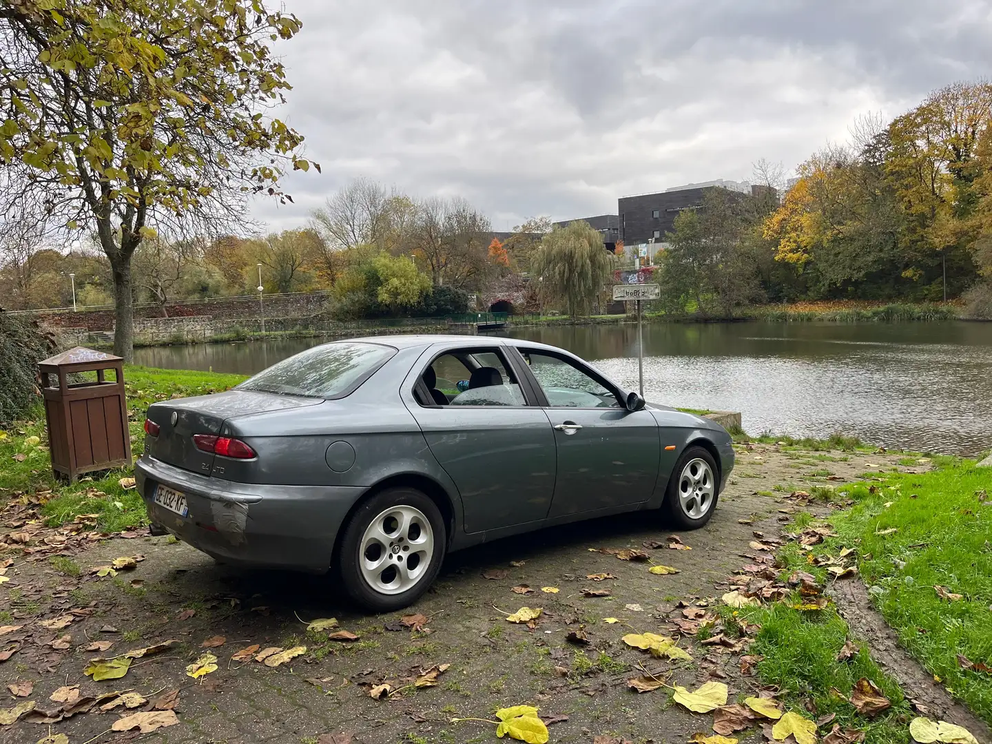 Alfa Romeo 156 156 2.4 JTD Distinctive Argento - 1