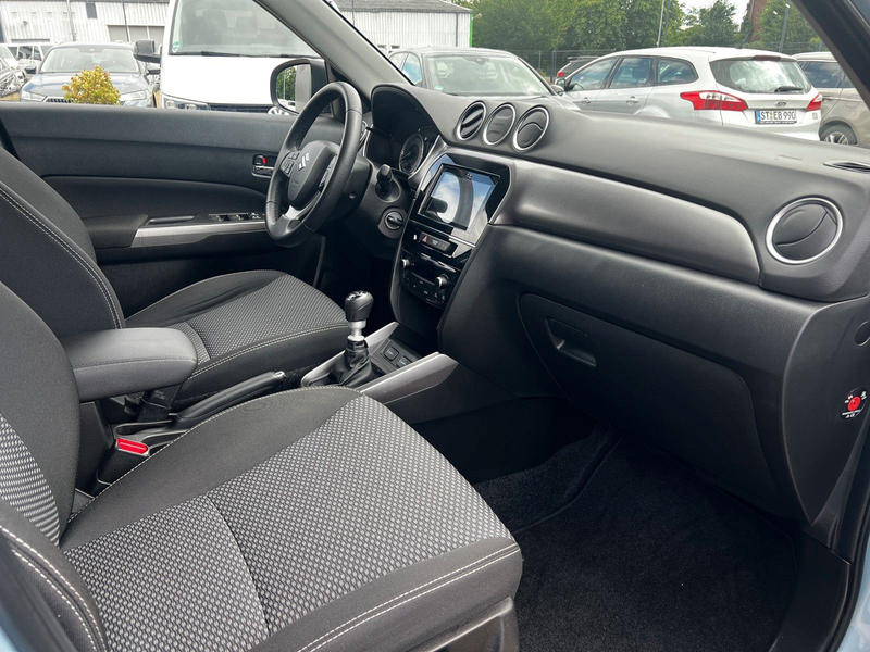 Suzuki Vitara 1.4 S 4x2 KAMERA SITZHEIZUNG — photo 6