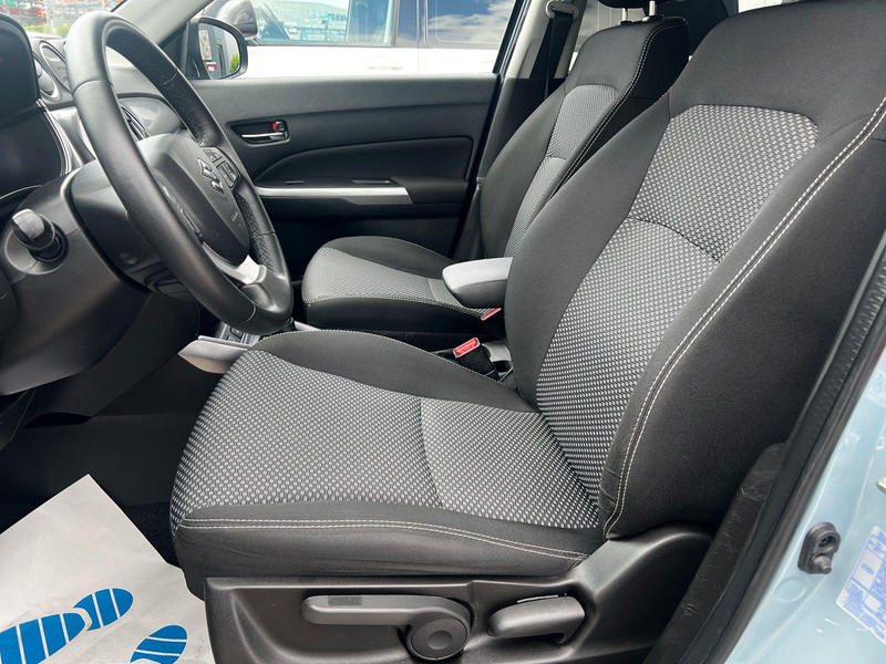 Suzuki Vitara 1.4 S 4x2 KAMERA SITZHEIZUNG — photo 8