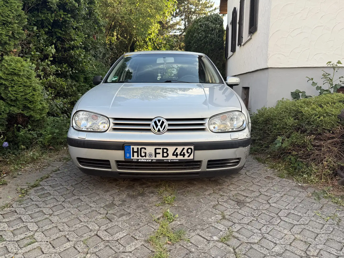 Volkswagen Golf 1.6 Automatik Edition - 1