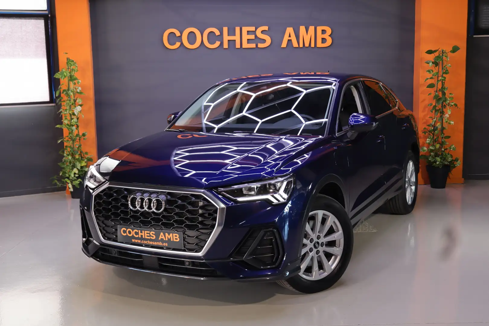 Audi Q3 Sportback 45 TFSIe Advanced S-tronic Azul - 1