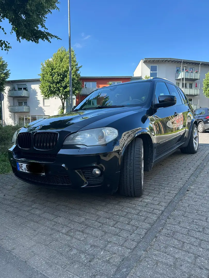 BMW X5 xDrive40d Schwarz - 2