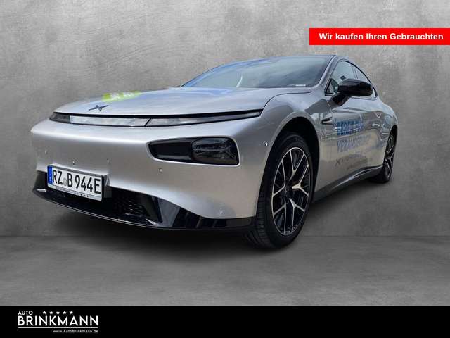 Imagine Xpeng P7 P7 AWD Performance