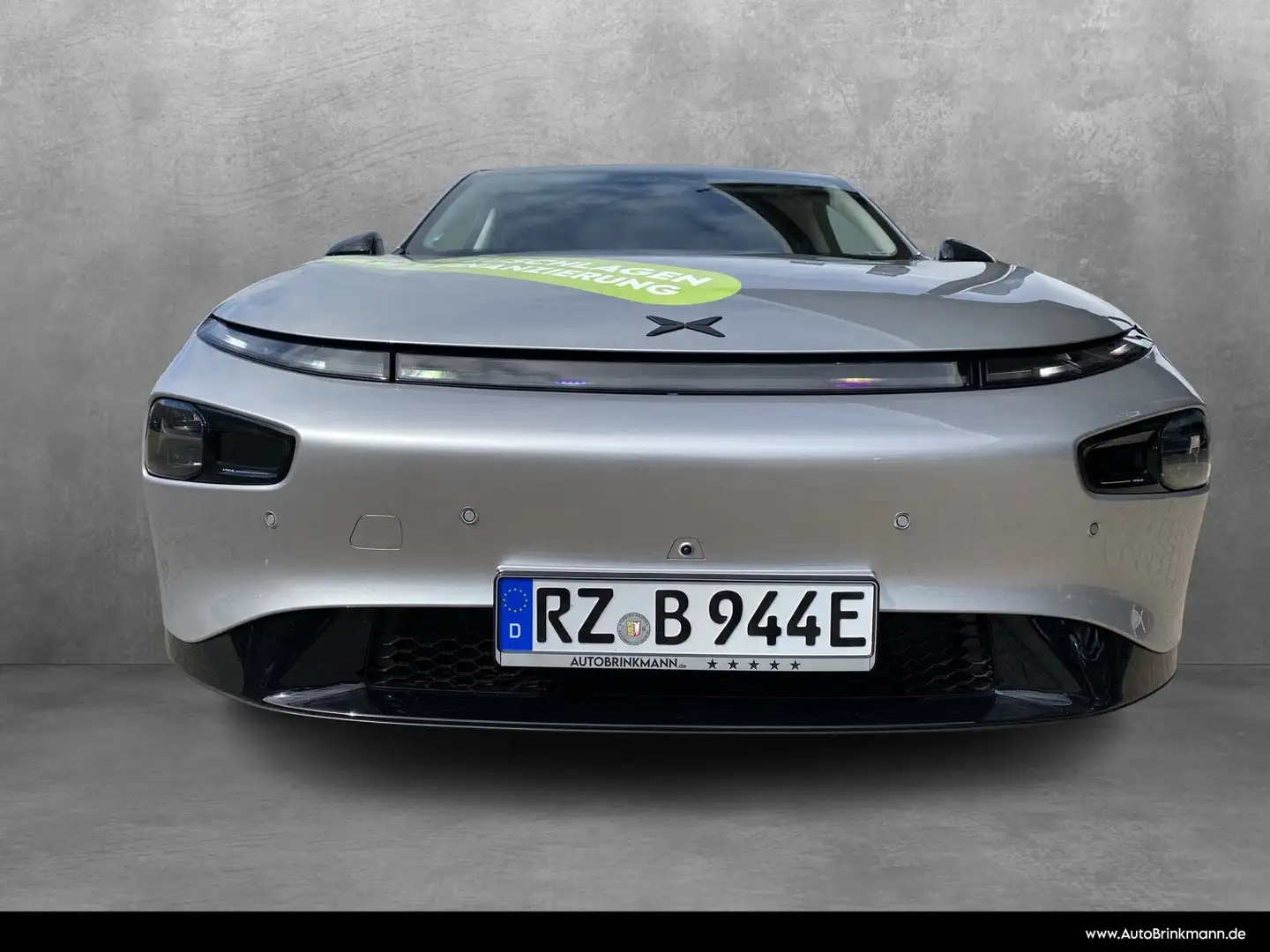 Xpeng P7 P7 AWD Performance Plateado - 2