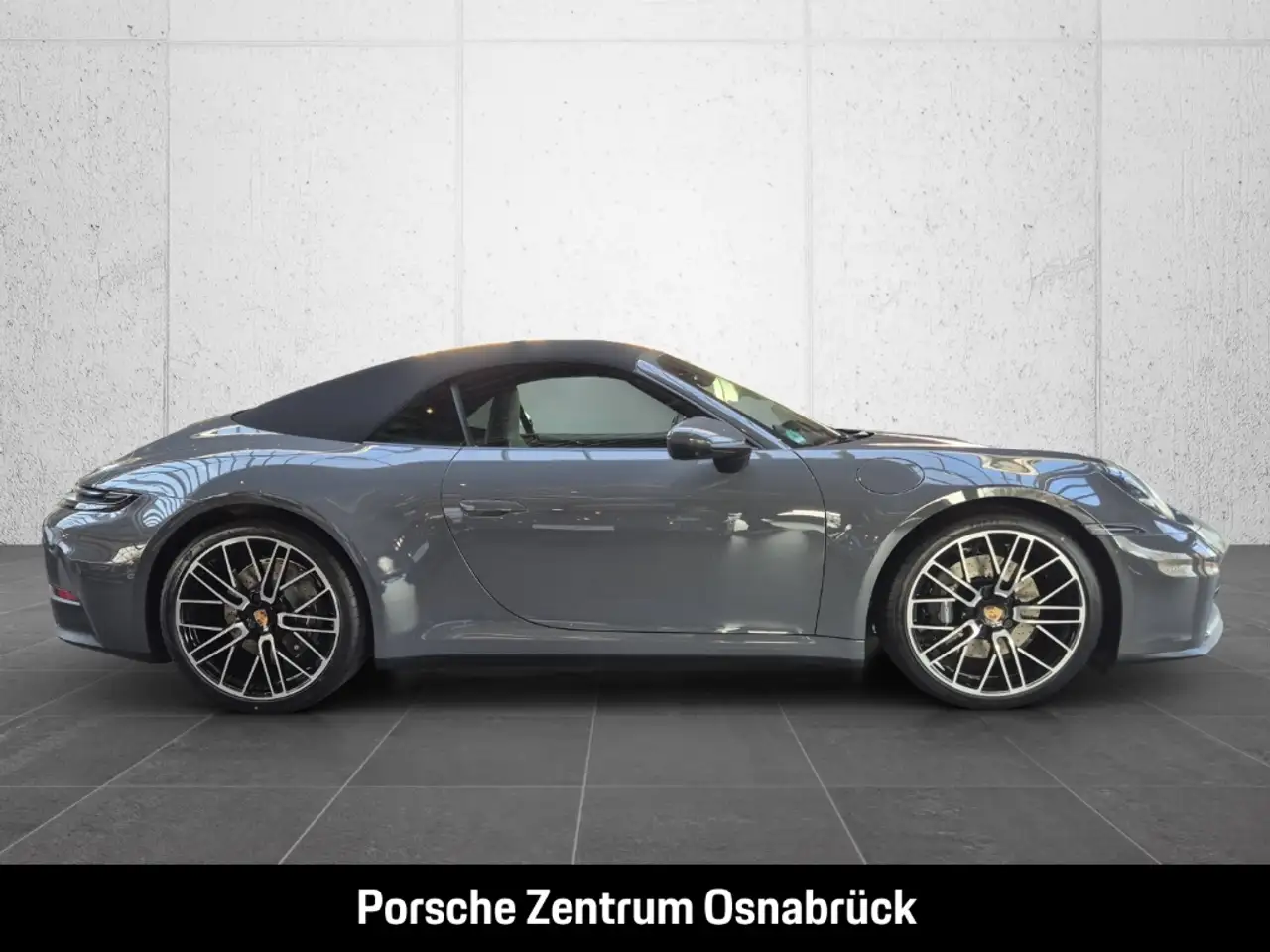 Porsche 992 -2 (911) Carrera Cabriolet Sportaga BOSE 18-Wege S 8