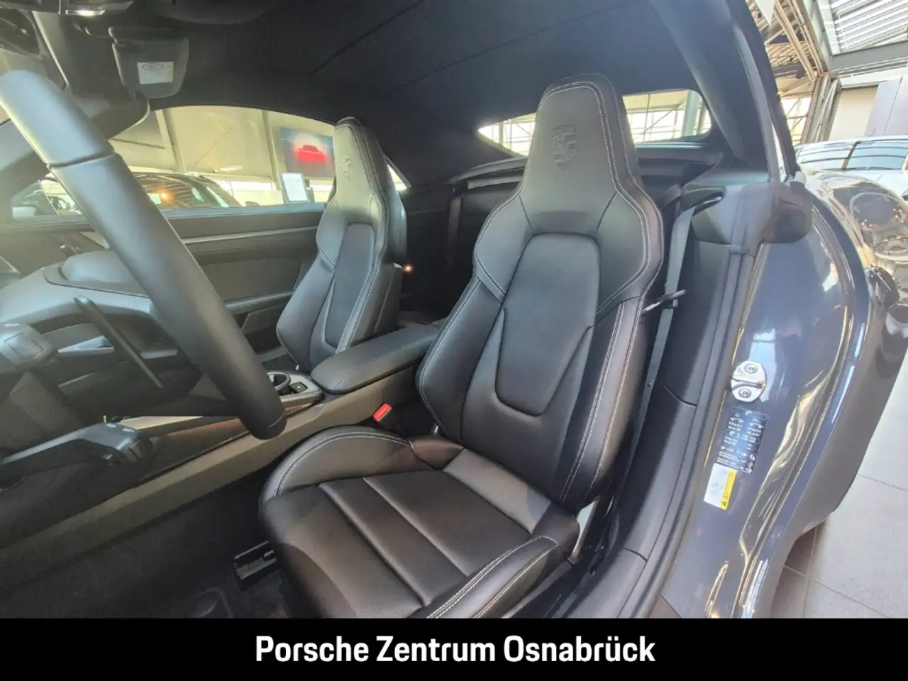Porsche 992 -2 (911) Carrera Cabriolet Sportaga BOSE 18-Wege S 15