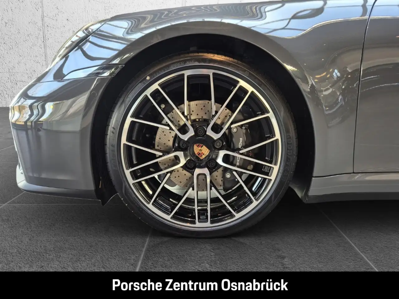 Porsche 992 -2 (911) Carrera Cabriolet Sportaga BOSE 18-Wege S 11