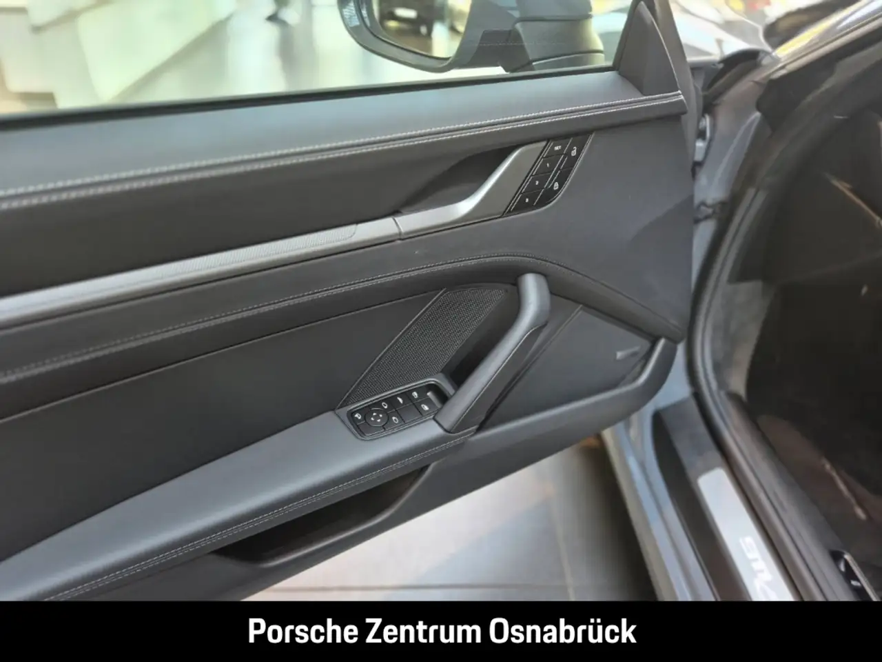 Porsche 992 -2 (911) Carrera Cabriolet Sportaga BOSE 18-Wege S 5